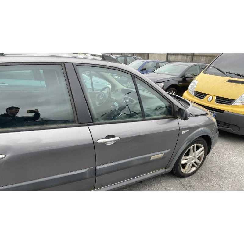 Traverse superieure RENAULT SCENIC 2 Photo n°19