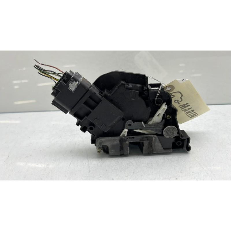 Serrure avant droit FORD FOCUS 2 Photo n°4