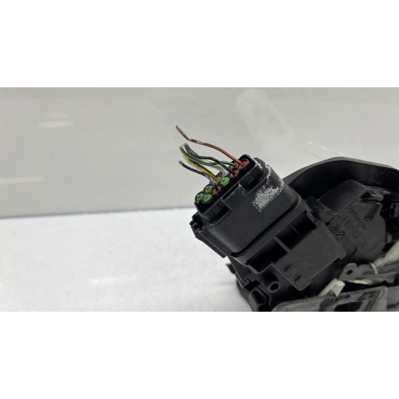 Serrure avant droit FORD FOCUS 2 Photo n°5