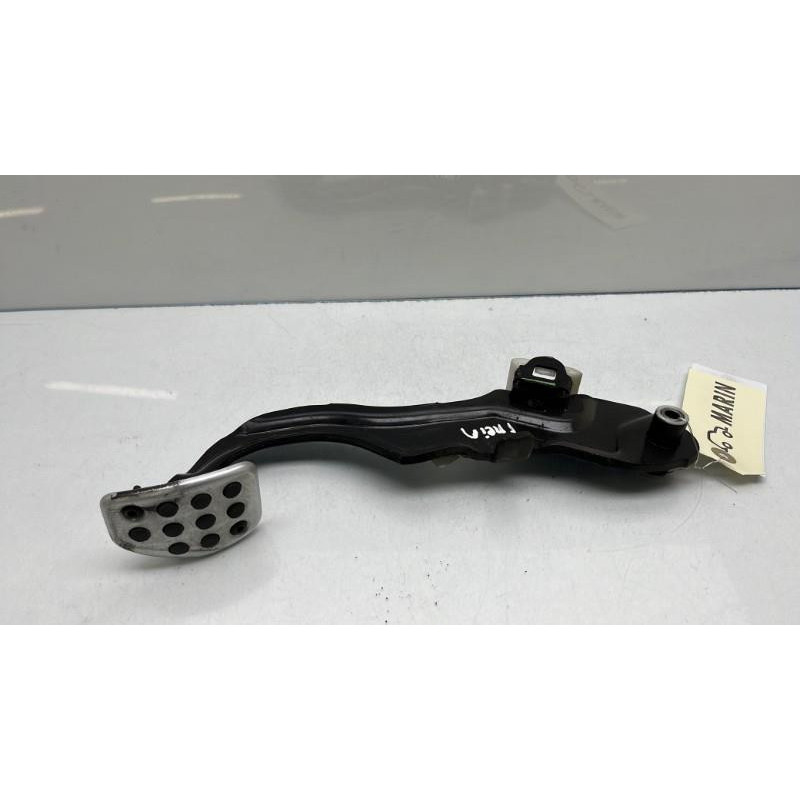 Pedale de frein PEUGEOT RCZ Photo n°4
