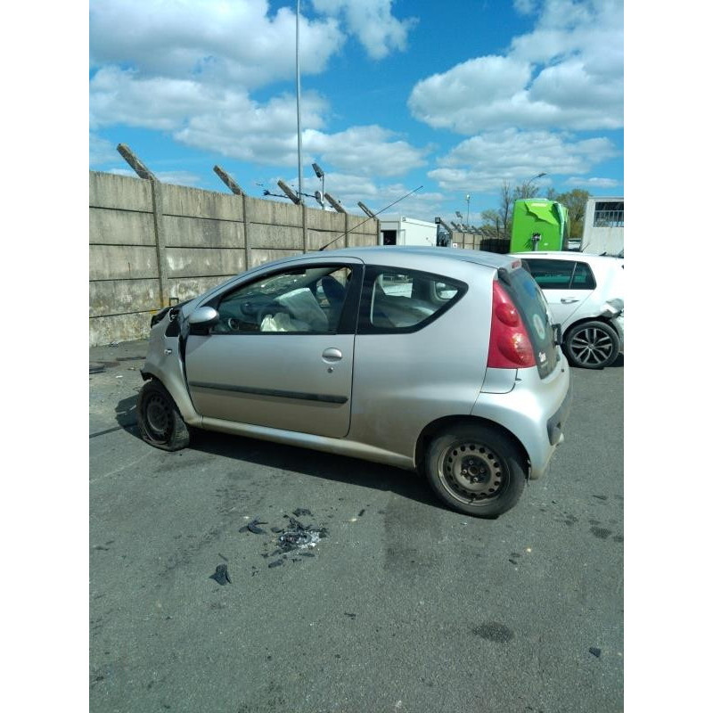 Custode arriere gauche PEUGEOT 107 Photo n°12