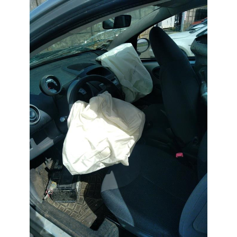 Custode arriere gauche PEUGEOT 107 Photo n°14