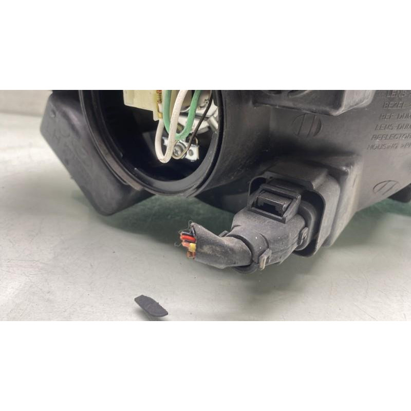Optique avant principal gauche (feux)(phare) HYUNDAI GETZ Photo n°5