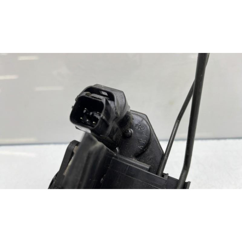 Serrure avant gauche HYUNDAI GETZ Photo n°4