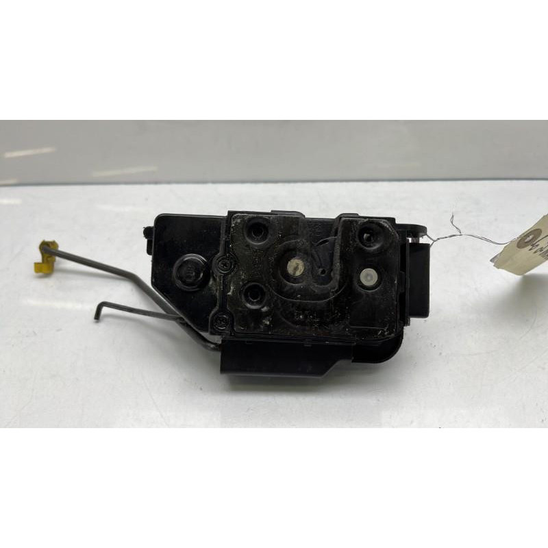 Serrure avant gauche HYUNDAI GETZ Photo n°9