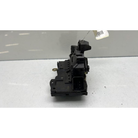 Serrure arriere droit FORD FOCUS 1