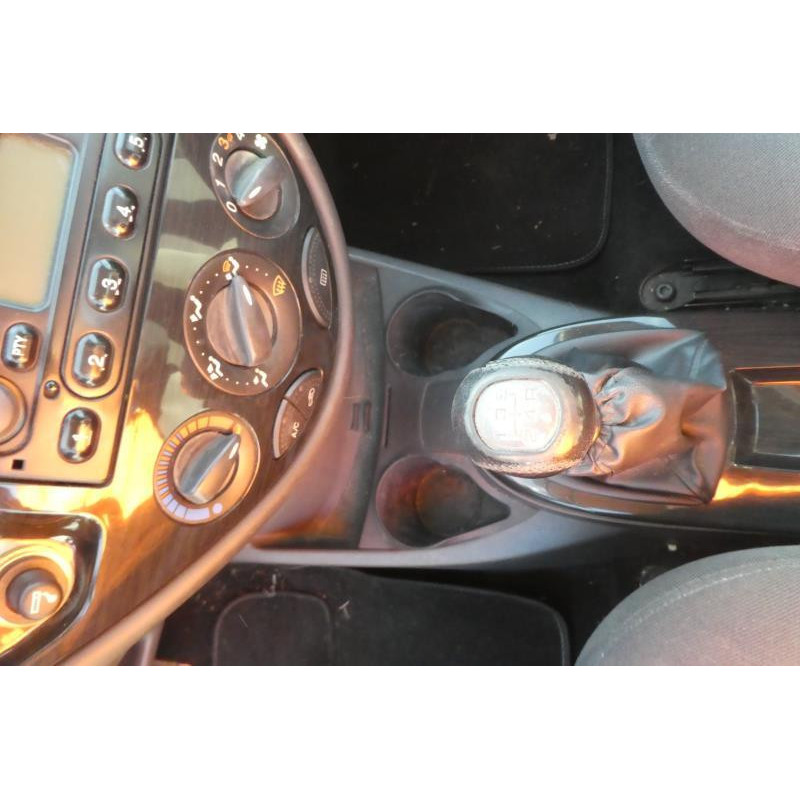Serrure avant gauche FORD FOCUS 1 Photo n°13