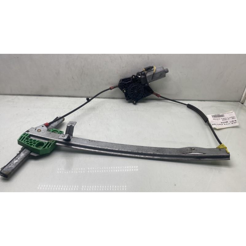 Leve vitre electrique avant gauche FORD FIESTA 4 Photo n°4