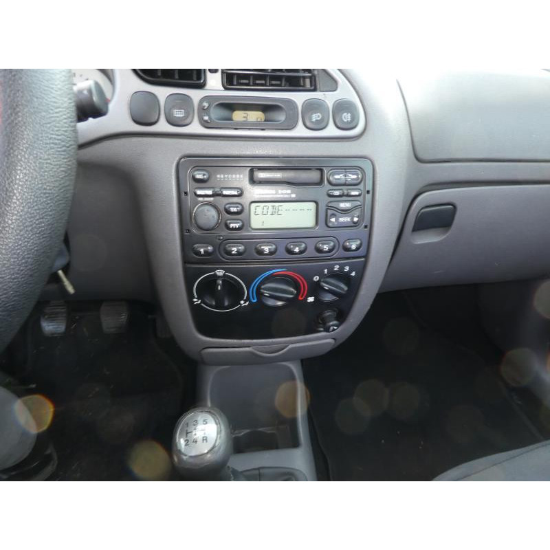 Leve vitre electrique avant gauche FORD FIESTA 4 Photo n°10