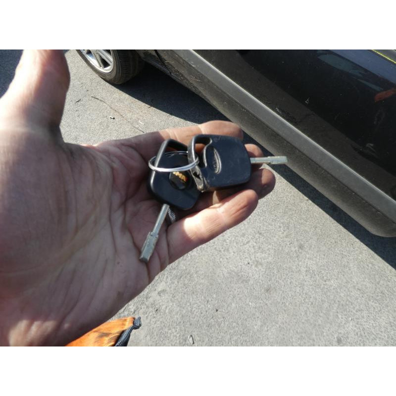 Leve vitre electrique avant gauche FORD FIESTA 4 Photo n°13