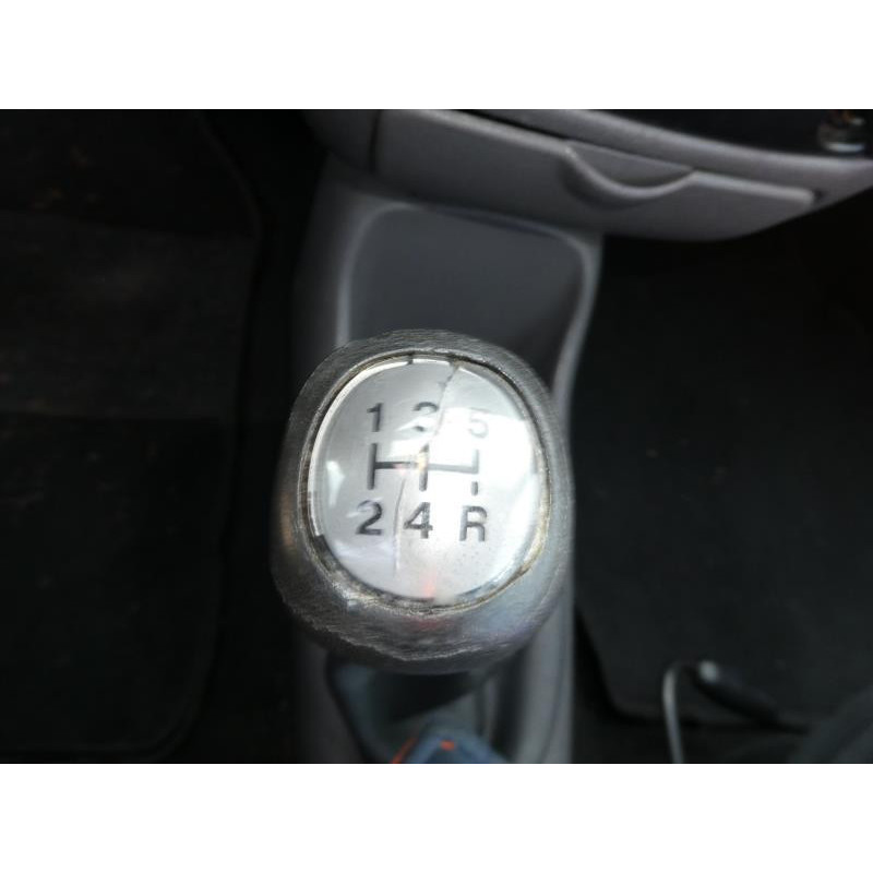 Leve vitre electrique avant gauche FORD FIESTA 4 Photo n°17