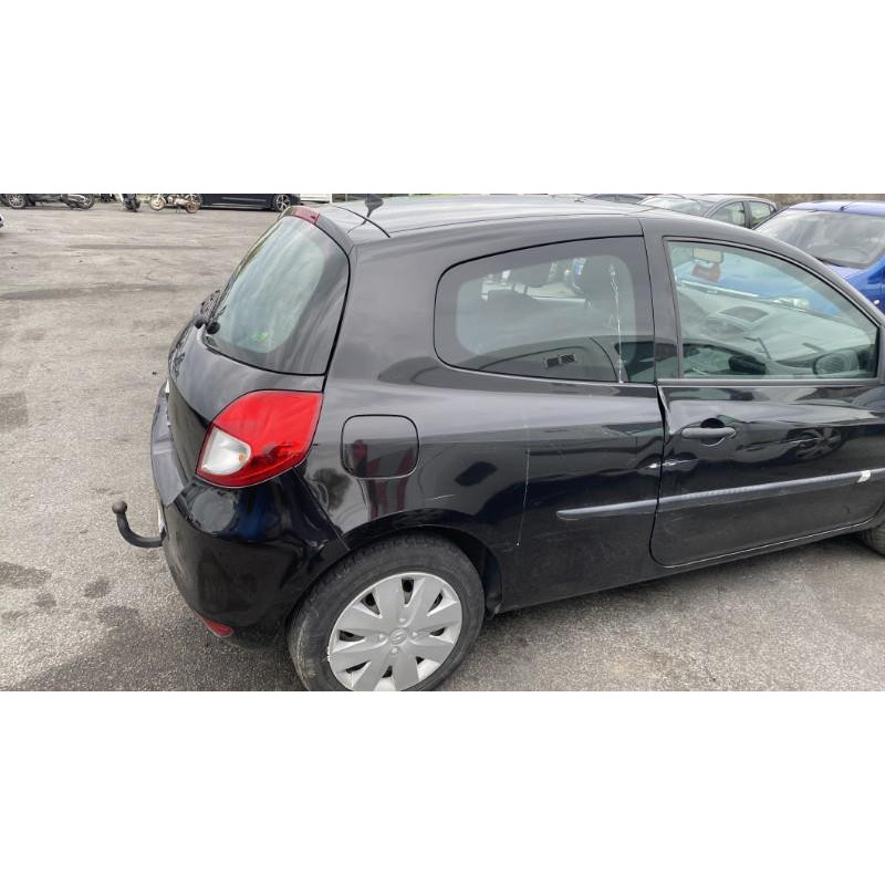 Poignee porte avant droit RENAULT CLIO 3 Photo n°8