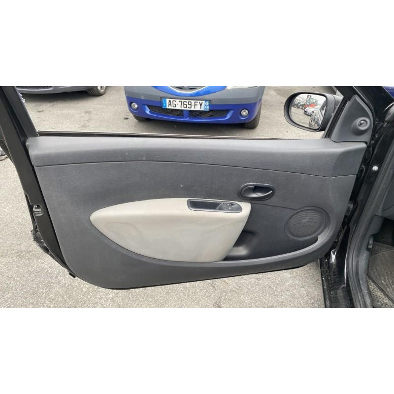 Poignee porte avant droit RENAULT CLIO 3 Photo n°9