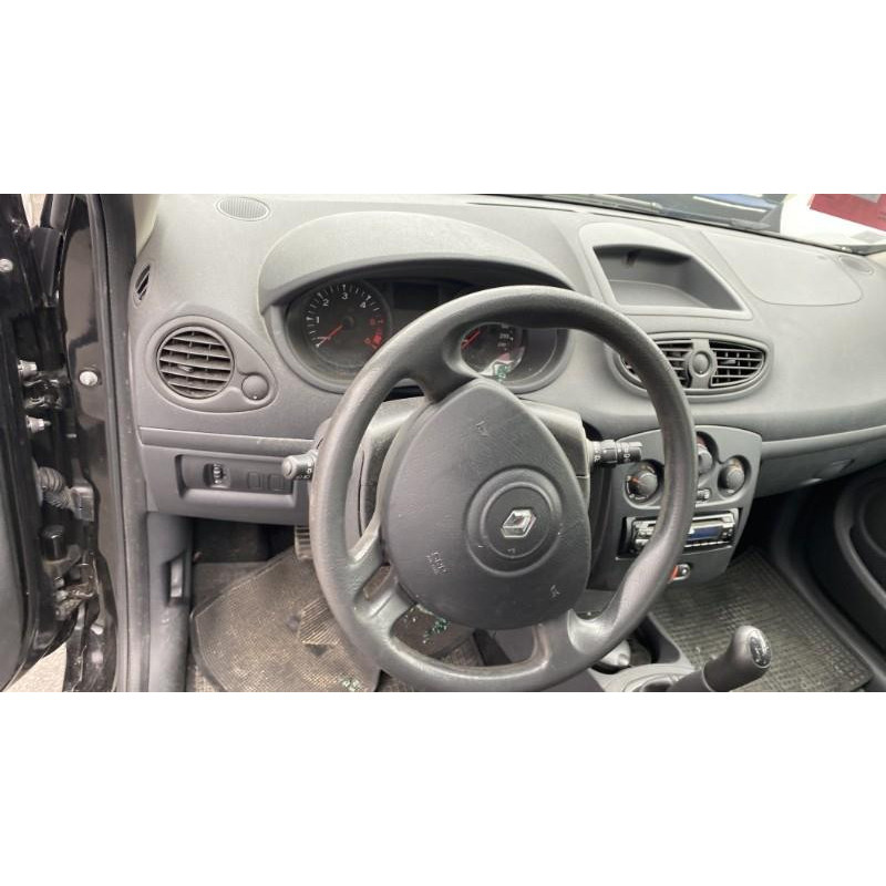 Poignee porte avant droit RENAULT CLIO 3 Photo n°18