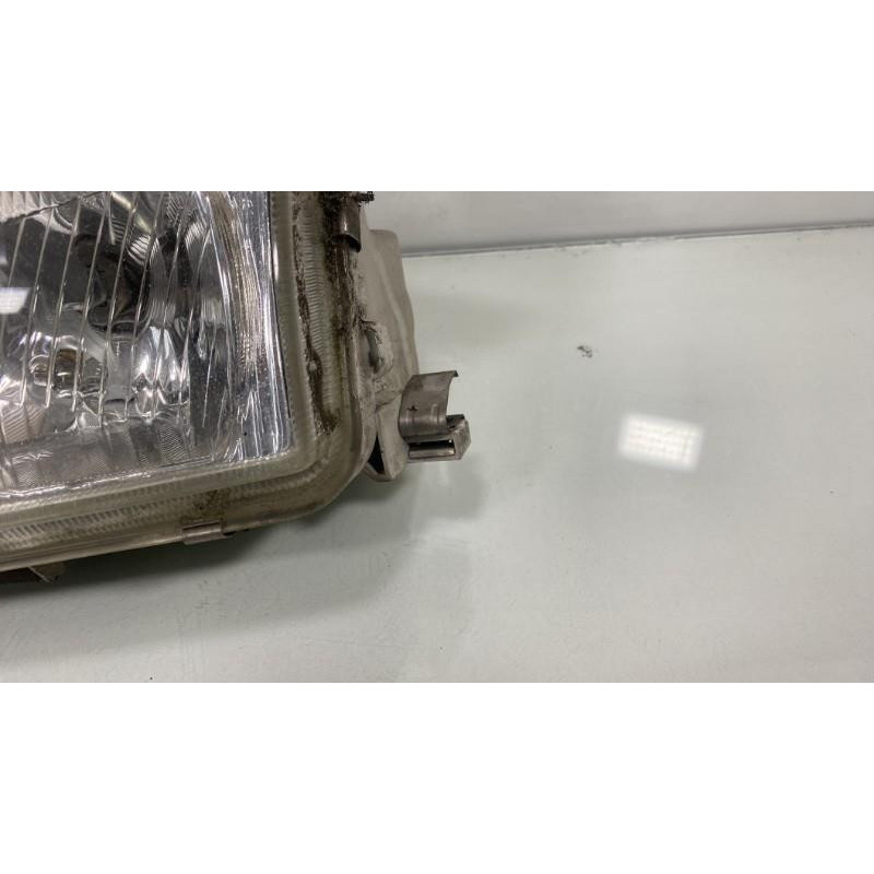 Optique avant principal gauche (feux)(phare) VOLKSWAGEN POLO 3 Photo n°2