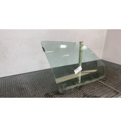 Vitre avant droit PEUGEOT 405