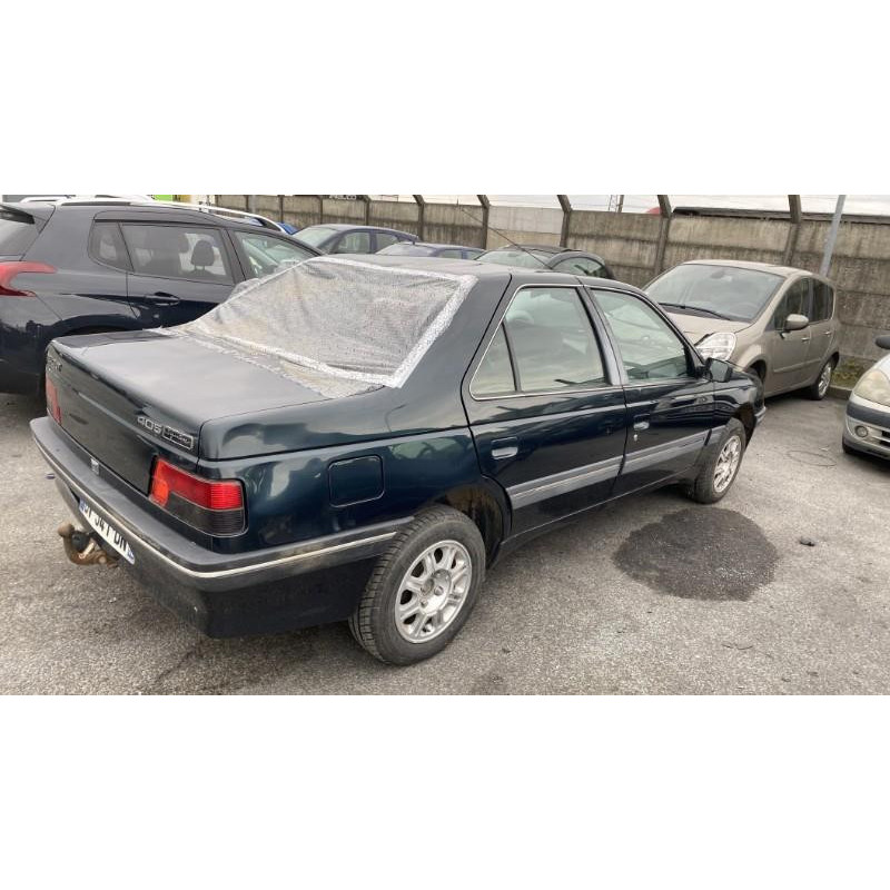 Vitre avant droit PEUGEOT 405 Photo n°14
