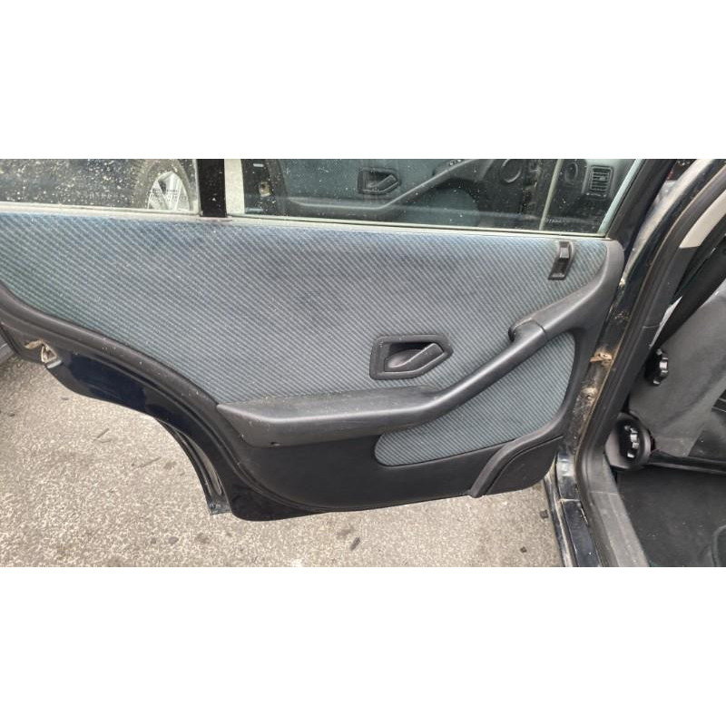 Charniere de capot PEUGEOT 405 Photo n°15
