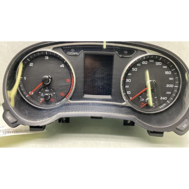 Compteur AUDI A1 1 Photo n°5