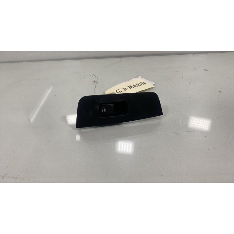 Interrupteur de leve vitre arriere droit AUDI A1 1 Photo n°3