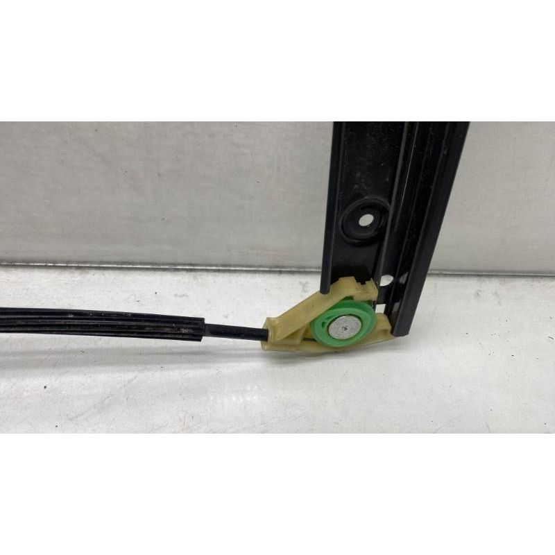 Leve vitre electrique avant droit AUDI A1 1 Photo n°6