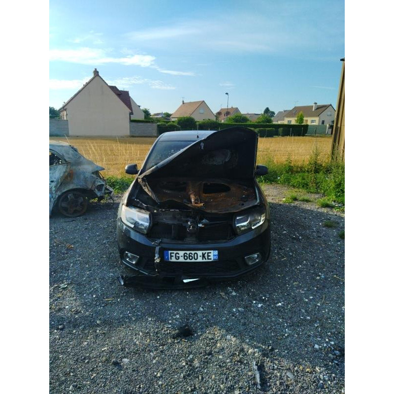 Volant DACIA SANDERO 2 Photo n°6