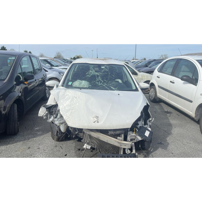 Boitier BSI PEUGEOT 208 1 Photo n°12