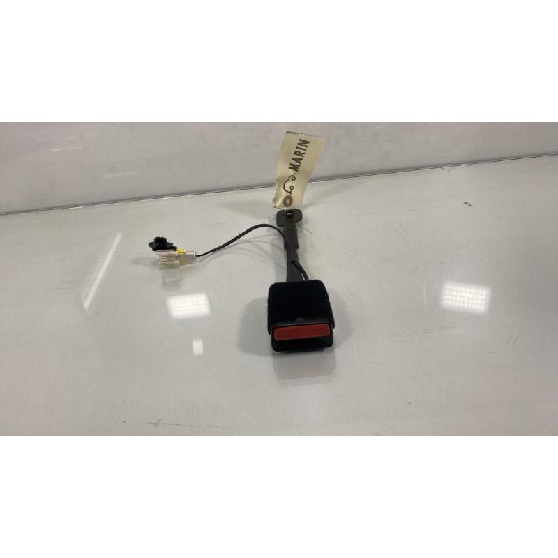 Attache ceinture avant gauche PEUGEOT 508 1 SW Photo n°1