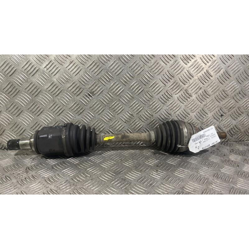 Cardan gauche (transmission) TOYOTA AVENSIS 2 Photo n°1
