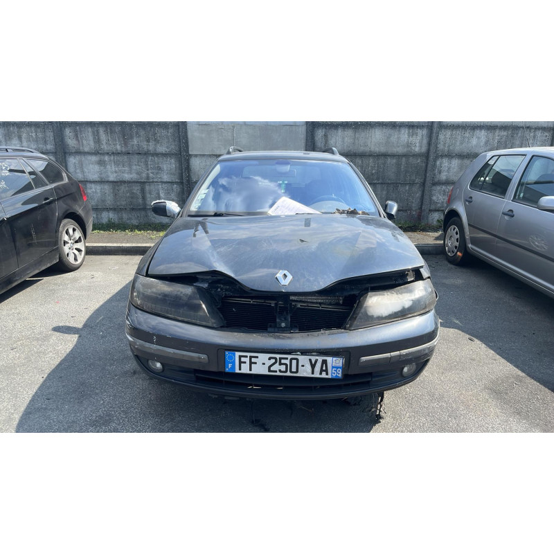 Feu arriere principal droit (feux) RENAULT LAGUNA 2 Photo n°10
