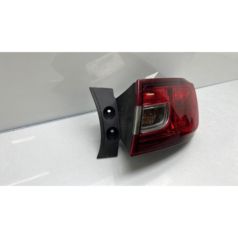 Feu arriere principal droit (feux) RENAULT CLIO 4 Photo n°4