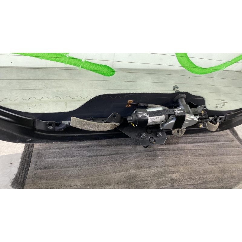 Lunette arriere VOLVO C 30 Photo n°7