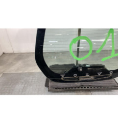 Lunette arriere VOLVO C 30