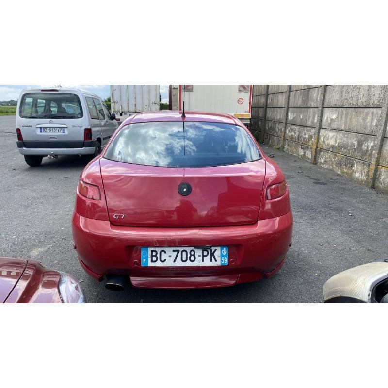 Vitre avant gauche ALFA ROMEO GT Photo n°20