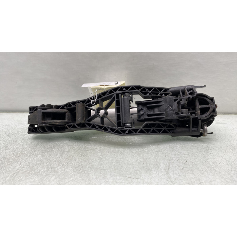 Poignee porte arriere droit SKODA FABIA 1 Photo n°3