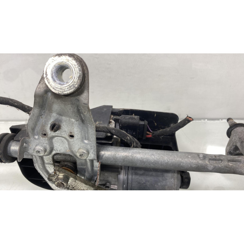 Moteur essuie glace avant VOLKSWAGEN PASSAT 5 Photo n°2