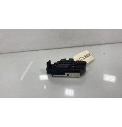 Serrure de coffre PEUGEOT 208 1