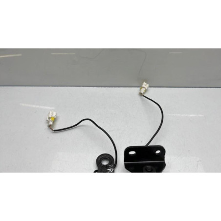 Attache ceinture arriere gauche PEUGEOT RCZ