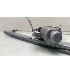 Leve vitre electrique avant gauche TOYOTA AYGO 1