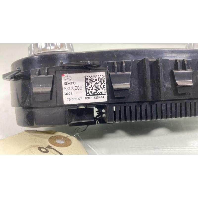 Commande chauffage MERCEDES CLASSE A 176 Photo n°4