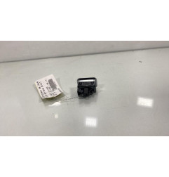 Interrupteur de leve vitre arriere droit MERCEDES CLASSE A 176