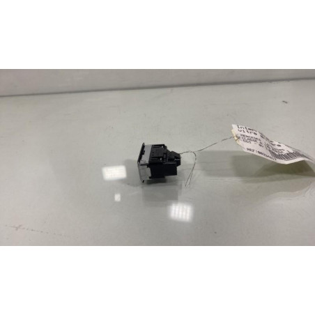 Interrupteur de leve vitre arriere gauche MERCEDES CLASSE A 176