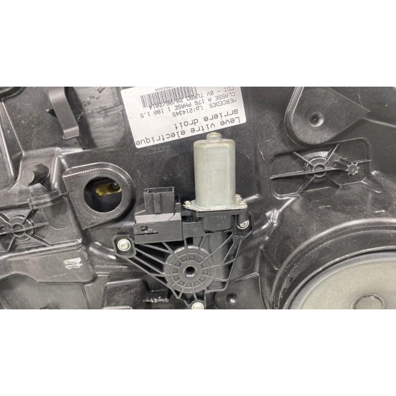 Leve vitre electrique arriere droit MERCEDES CLASSE A 176 Photo n°3