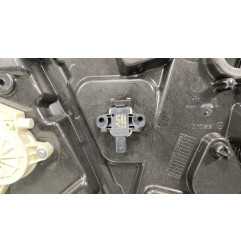 Leve vitre electrique avant droit MERCEDES CLASSE A 176