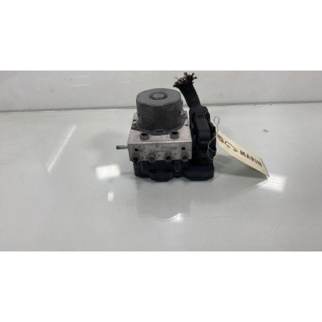 Bloc ABS (freins anti-blocage) MERCEDES CLASSE A 176