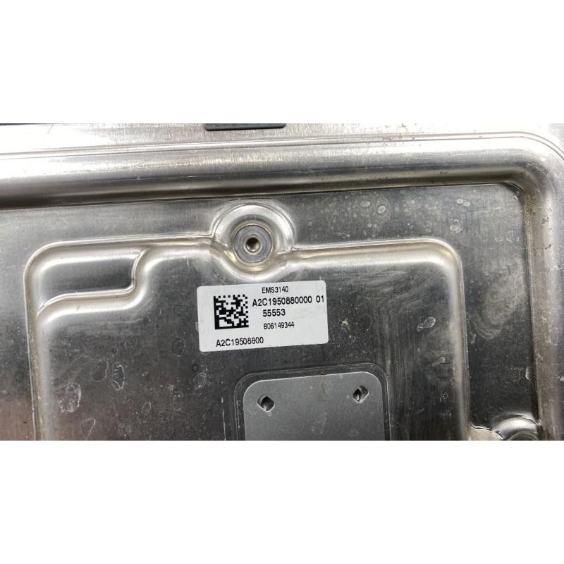 Calculateur moteur RENAULT CLIO 4 Photo n°1