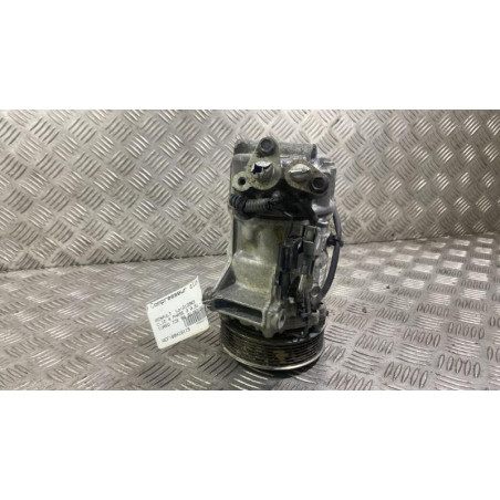 Compresseur clim RENAULT CLIO 4 Photo n°1