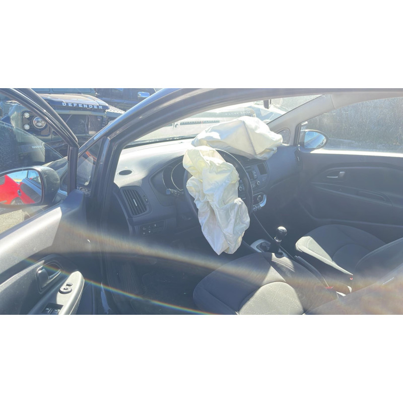 Feu arriere secondaire droit (feux) KIA RIO 3 Photo n°9