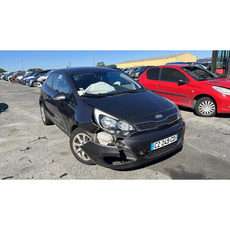 Feu arriere secondaire droit (feux) KIA RIO 3 Photo n°15