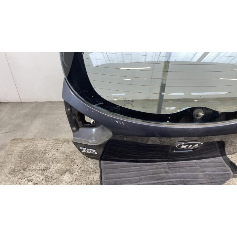 Malle/Hayon arriere KIA RIO 3 Photo n°6
